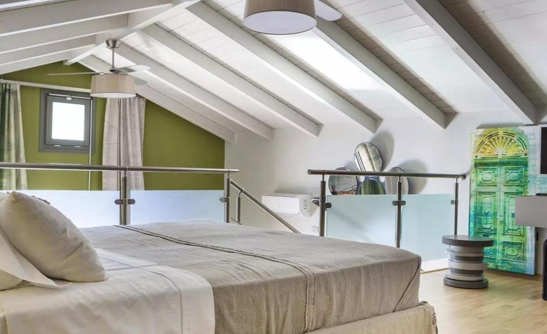 Photo of Bedroom in Frourion