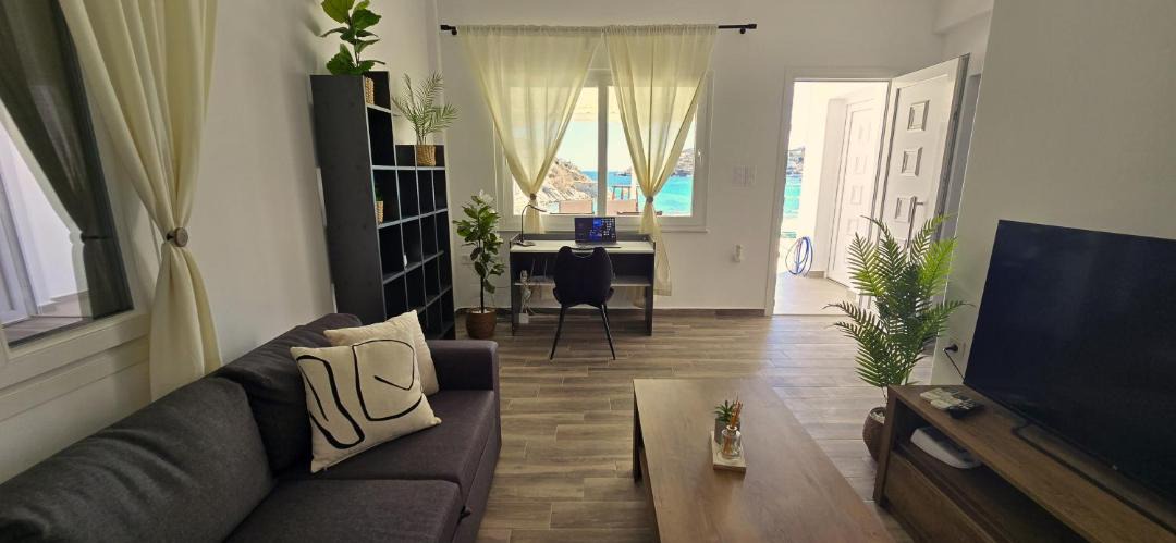 Photo of Livingroom in Vari