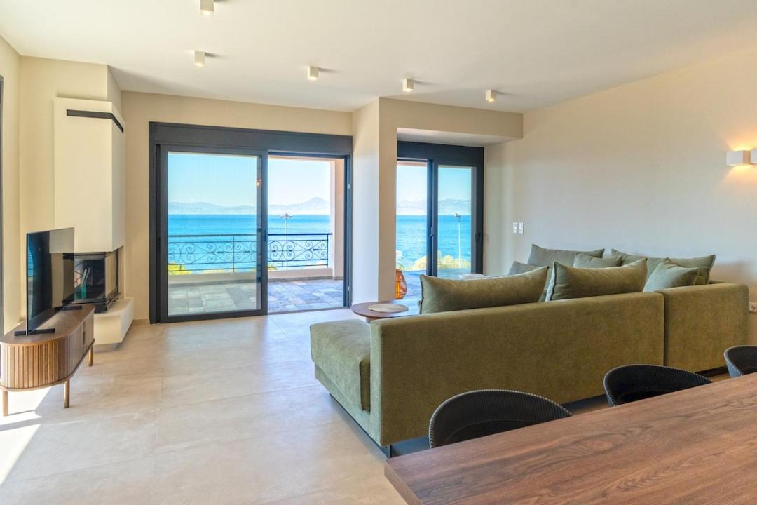 Photo of Livingroom in Limni Vouliagmenis