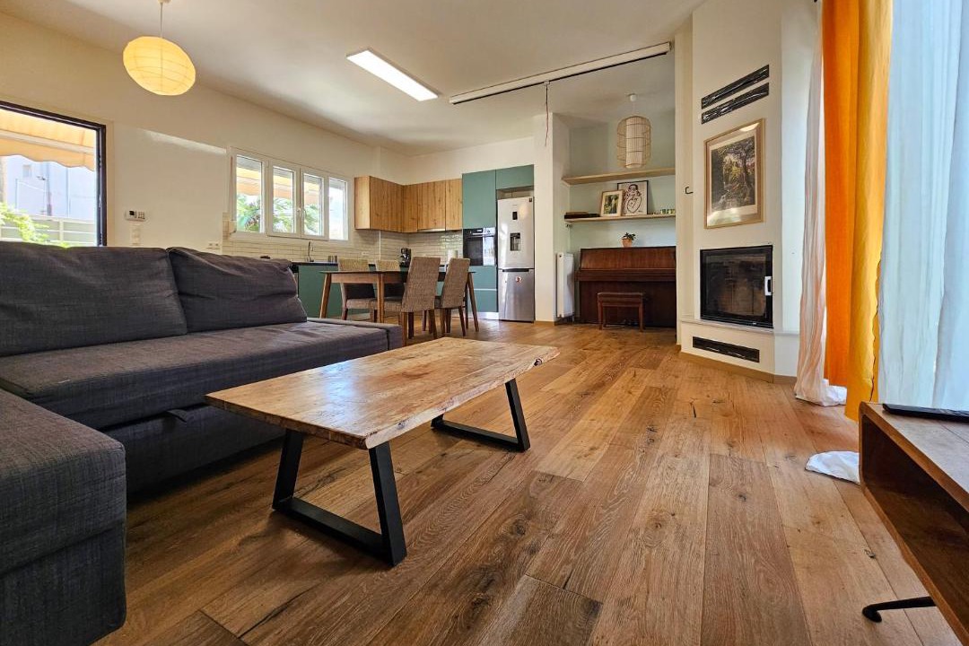 Photo of Livingroom in Markopoulon