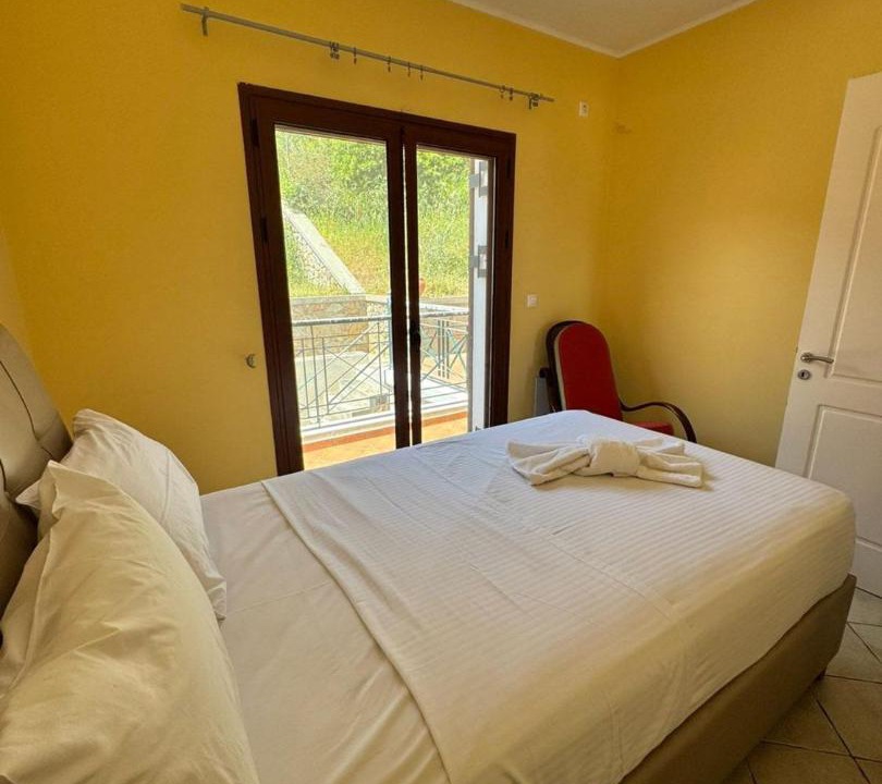 Photo of Bedroom in Steni Dirfyos