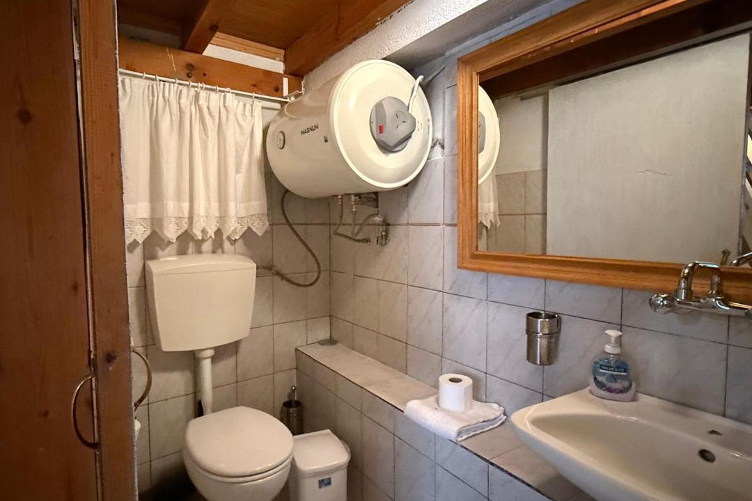 Photo of Bathroom in Xinovrisi