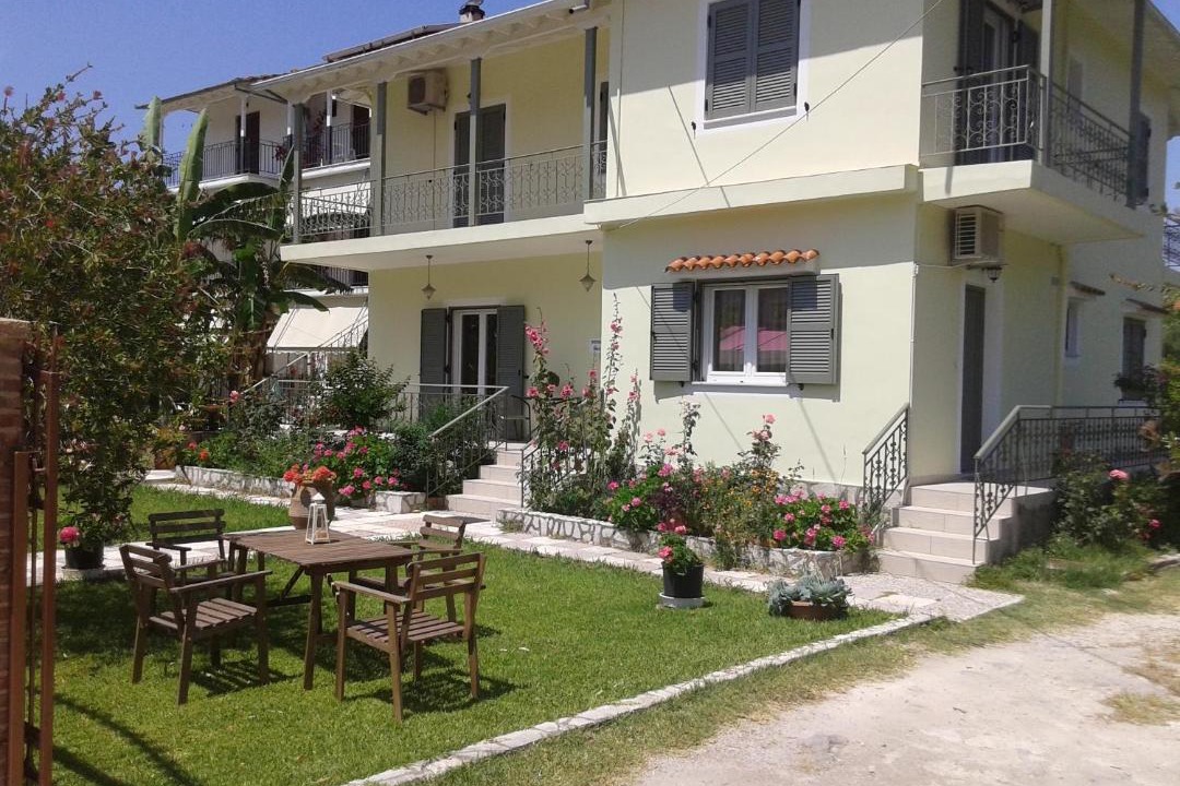 Photo of Others in Vassiliki