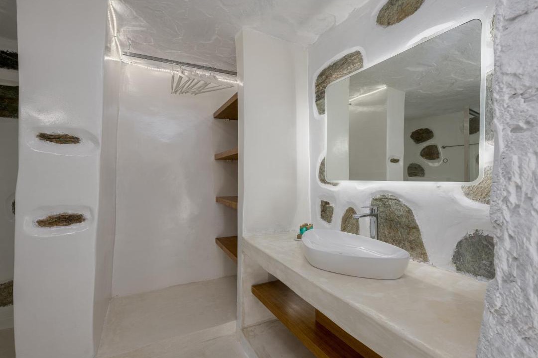 Photo of Bathroom in Ano Meria