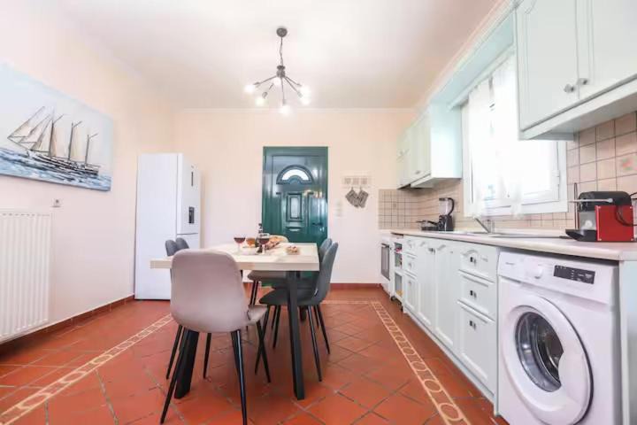Photo of Kitchen in Vassilatika