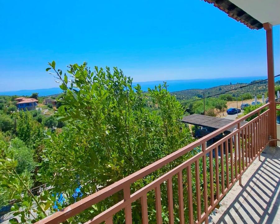 Photo of Patio Balcony in Parthenonas