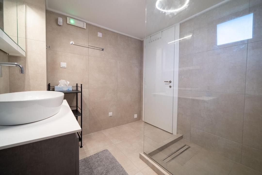 Photo of Bathroom in Linoperamata