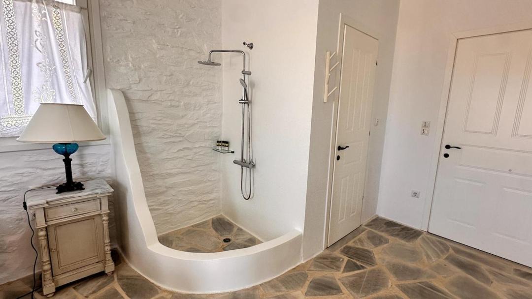 Photo of Bathroom in Koundouros