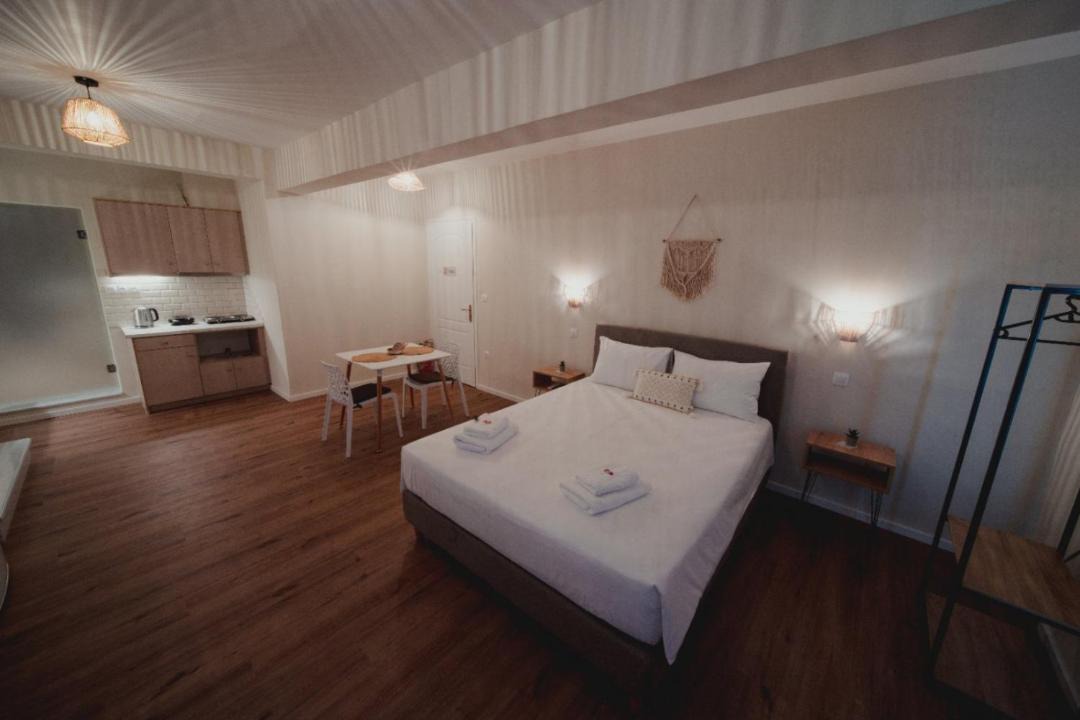 Photo of Others in Spata-Artemida