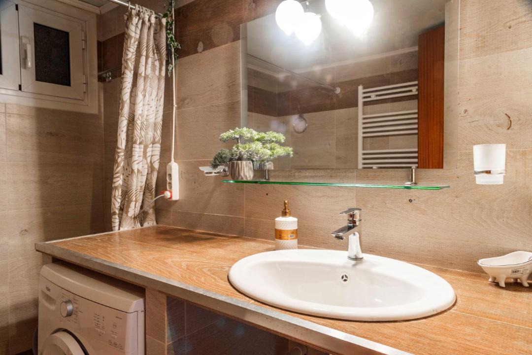 Photo of Bathroom in Melikia