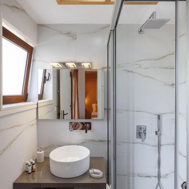 Photo of Bathroom in Prines