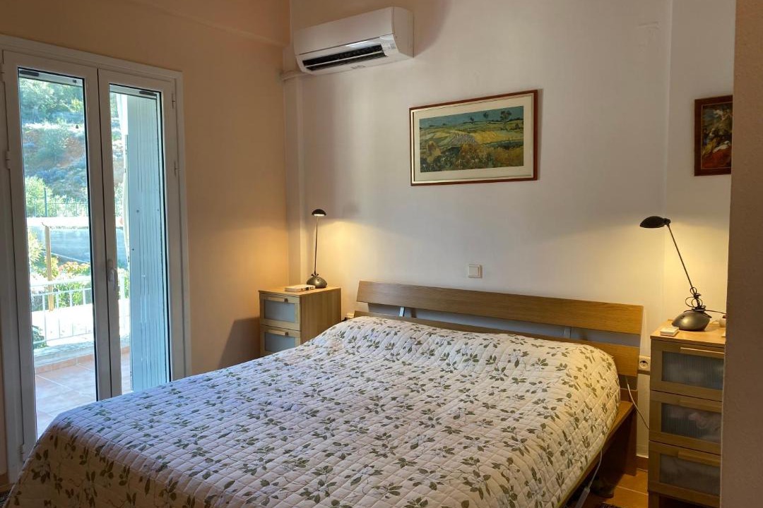 Photo of Bedroom in Psatha