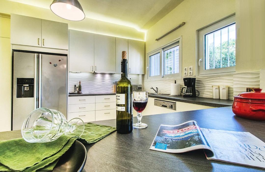 Photo of Kitchen in Ormos Agiou Ioannou