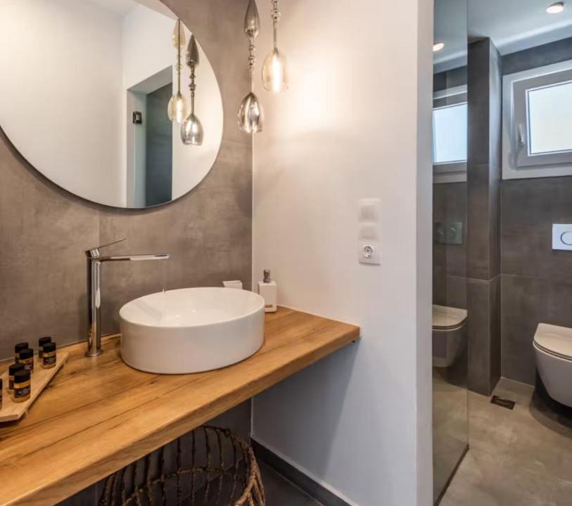 Photo of Bathroom in Adamas