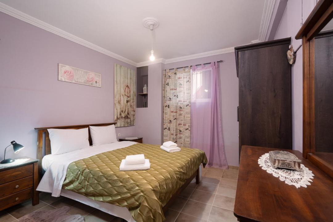 Photo of Bedroom in Thissio