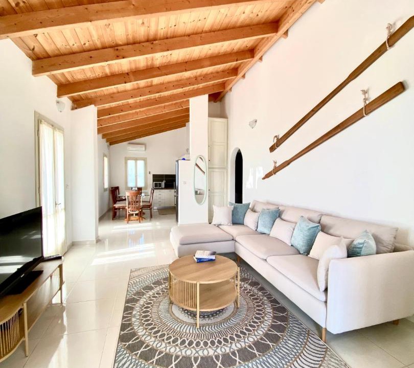 Photo of Livingroom in Fiskardo