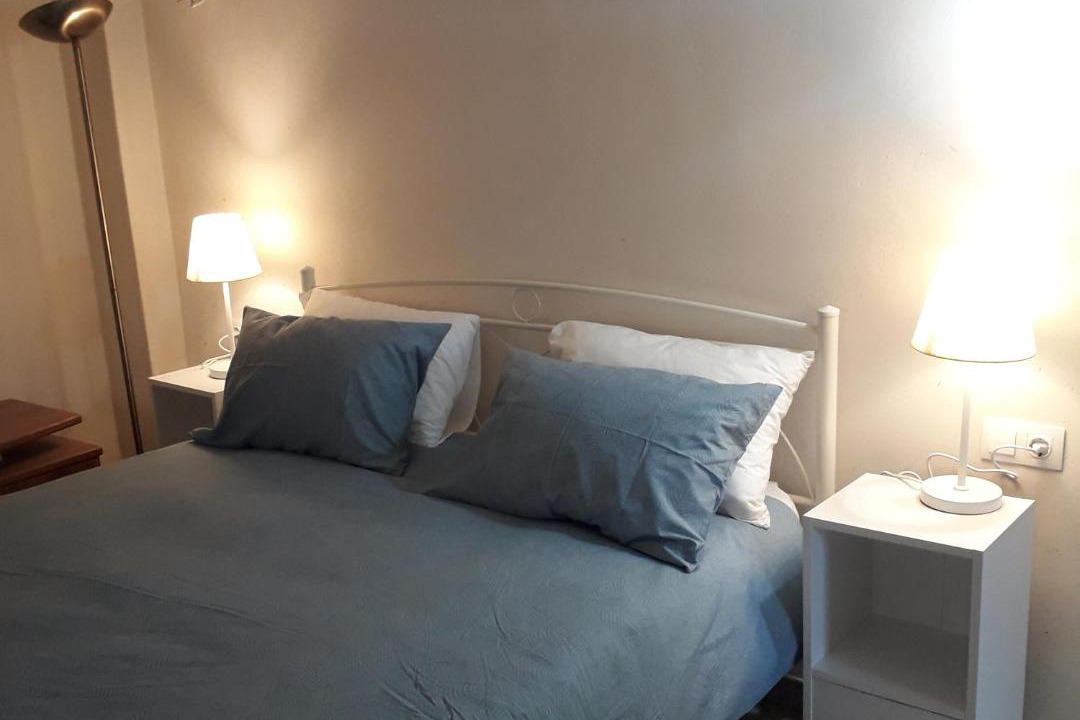 Photo of Bedroom in Petaleia