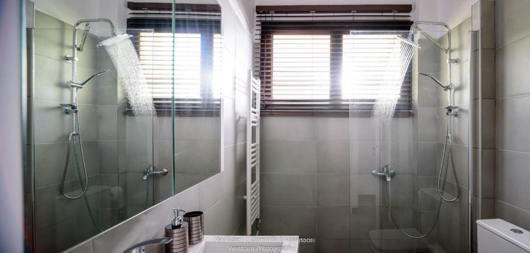 Photo of Bathroom in Anavyssos