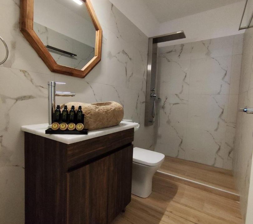 Photo of Bathroom in Pemonia