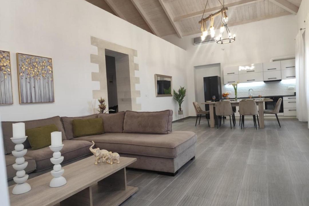 Photo of Livingroom in Pemonia