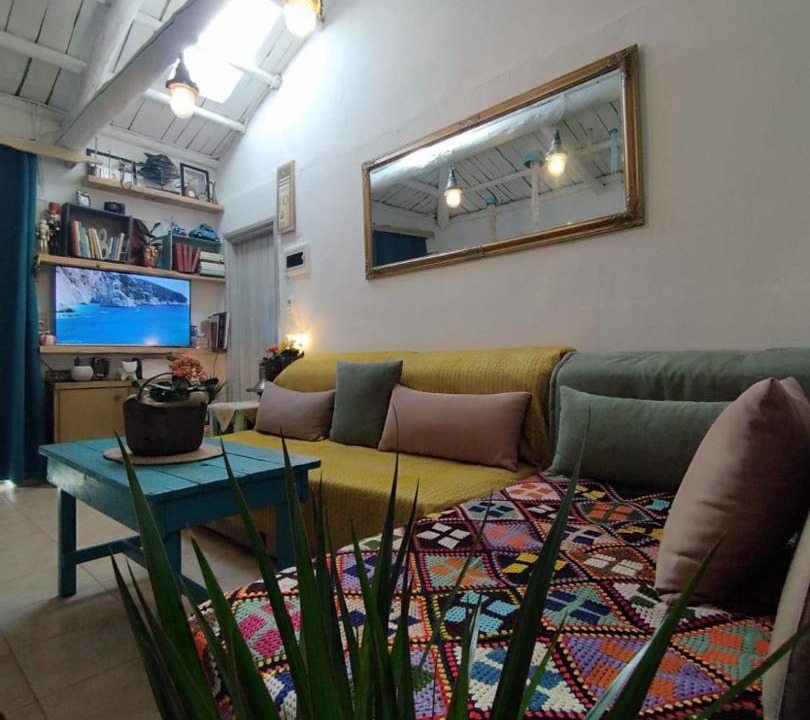 Photo of Livingroom in Varvara