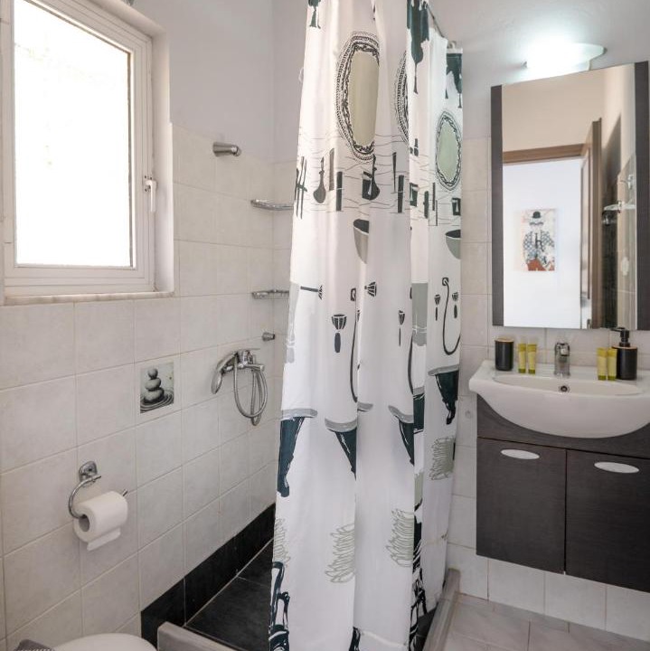 Photo of Bathroom in Barbati
