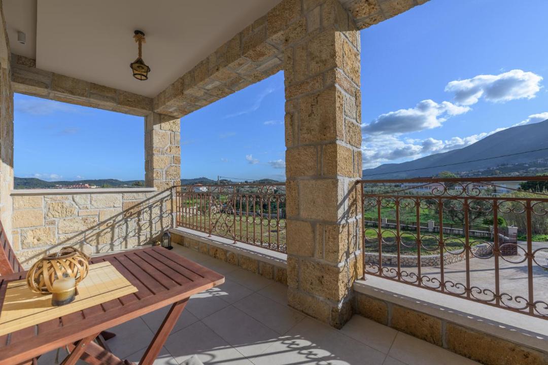 Photo of Patio Balcony in Alykes