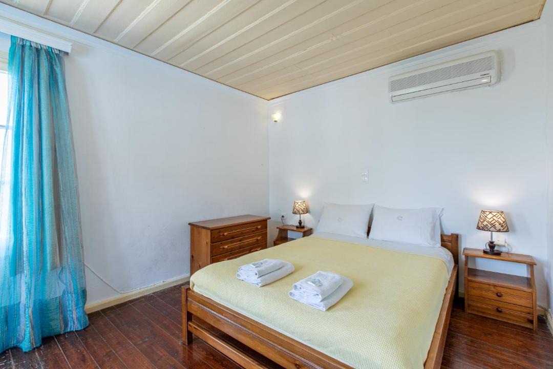 Photo of Bedroom in Stalos