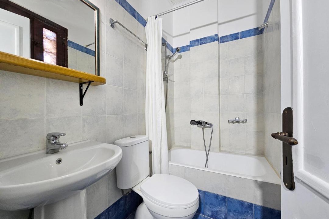 Photo of Bathroom in Marathokampos