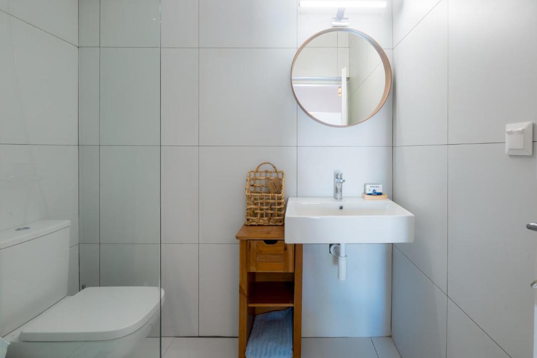 Photo of Bathroom in Apraos