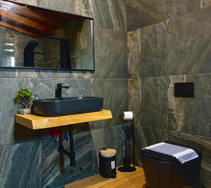 Photo of Bathroom in Neos Marmaras