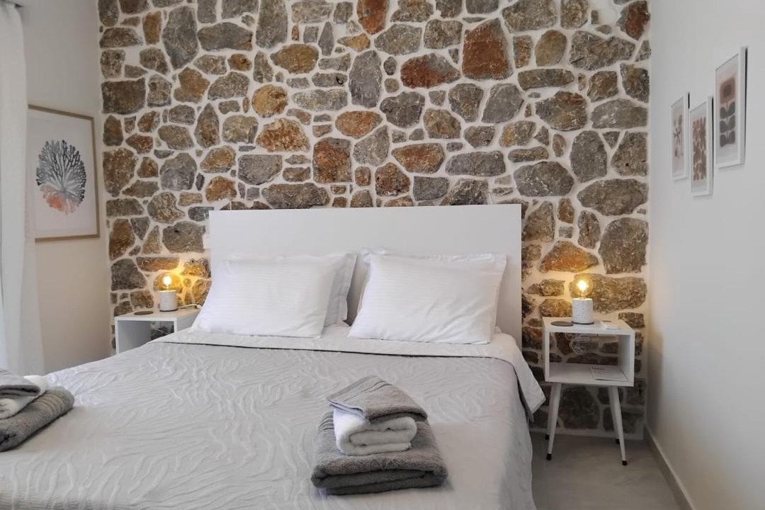 Photo of Bedroom in Mirties