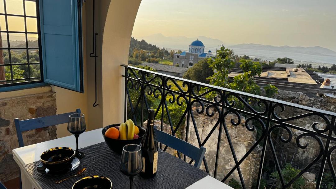 Photo of Patio Balcony in Zia