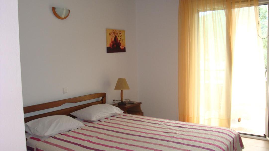 Photo of Bedroom in Mikros Gialos