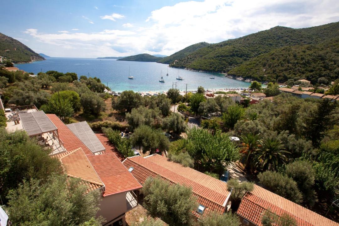 Photo of Others in Mikros Gialos