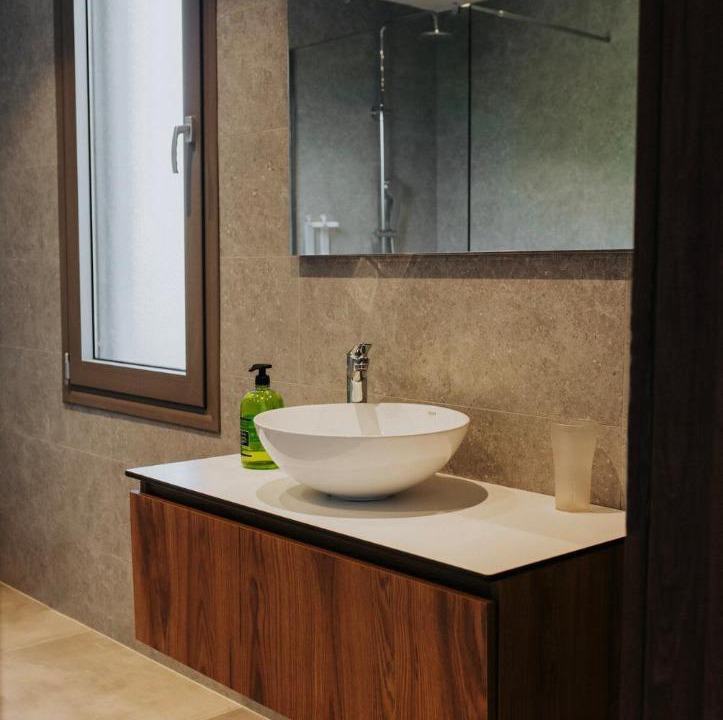 Photo of Bathroom in Marmari