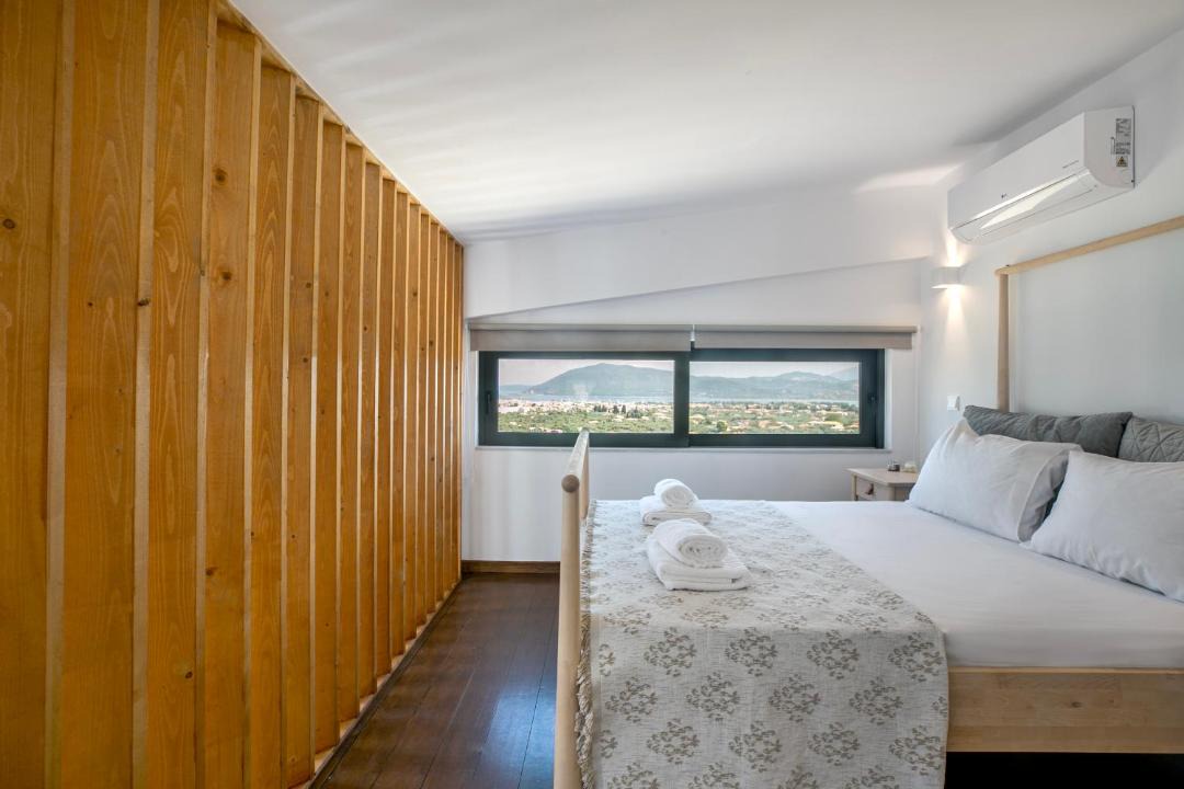 Photo of Bedroom in Apolpaina