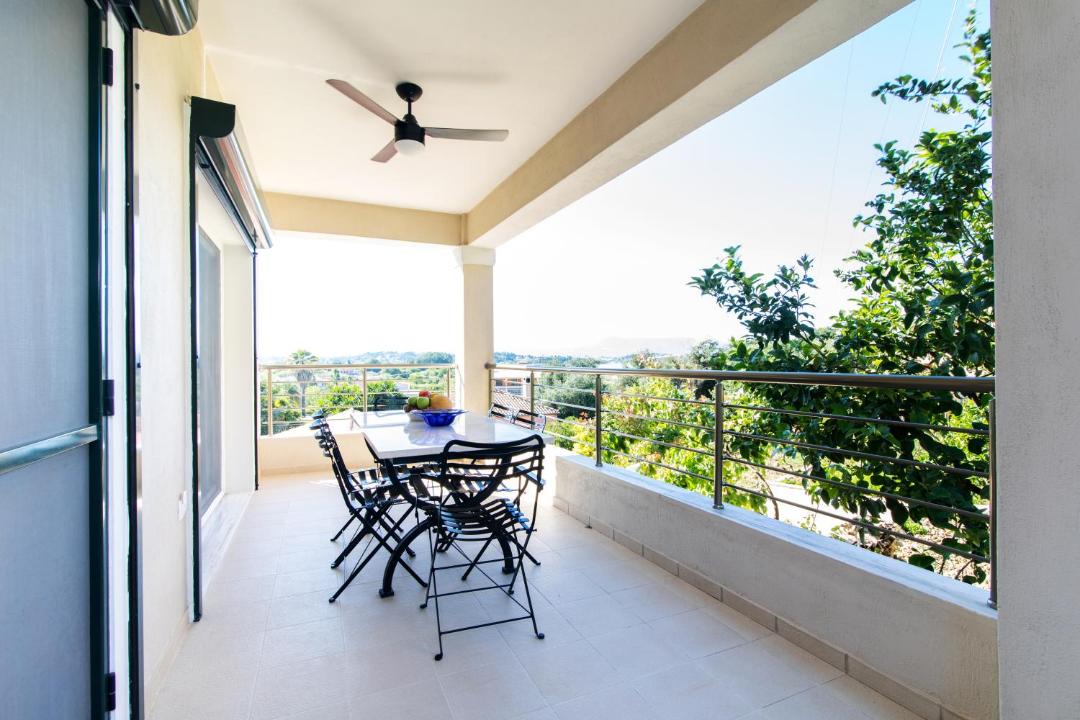 Photo of Patio Balcony in Perama