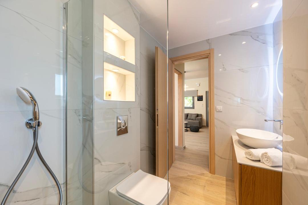 Photo of Bathroom in Tingaki