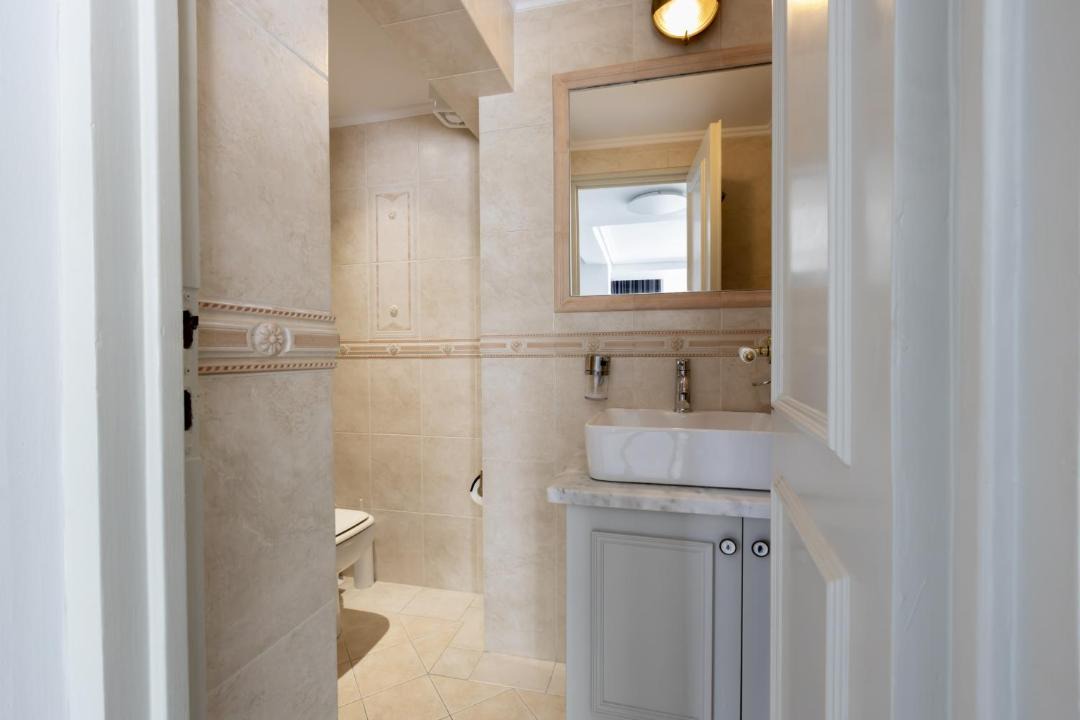 Photo of Bathroom in Anafiotika