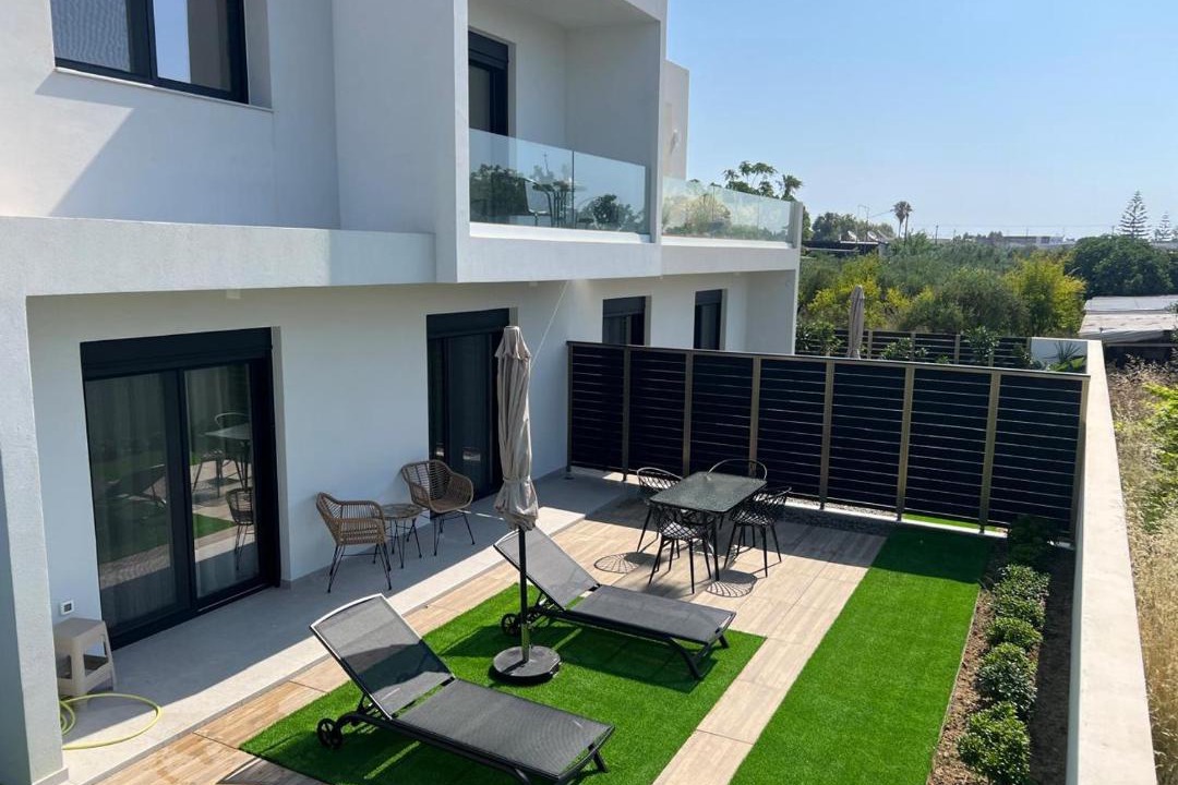 Photo of Patio Balcony in Lambi