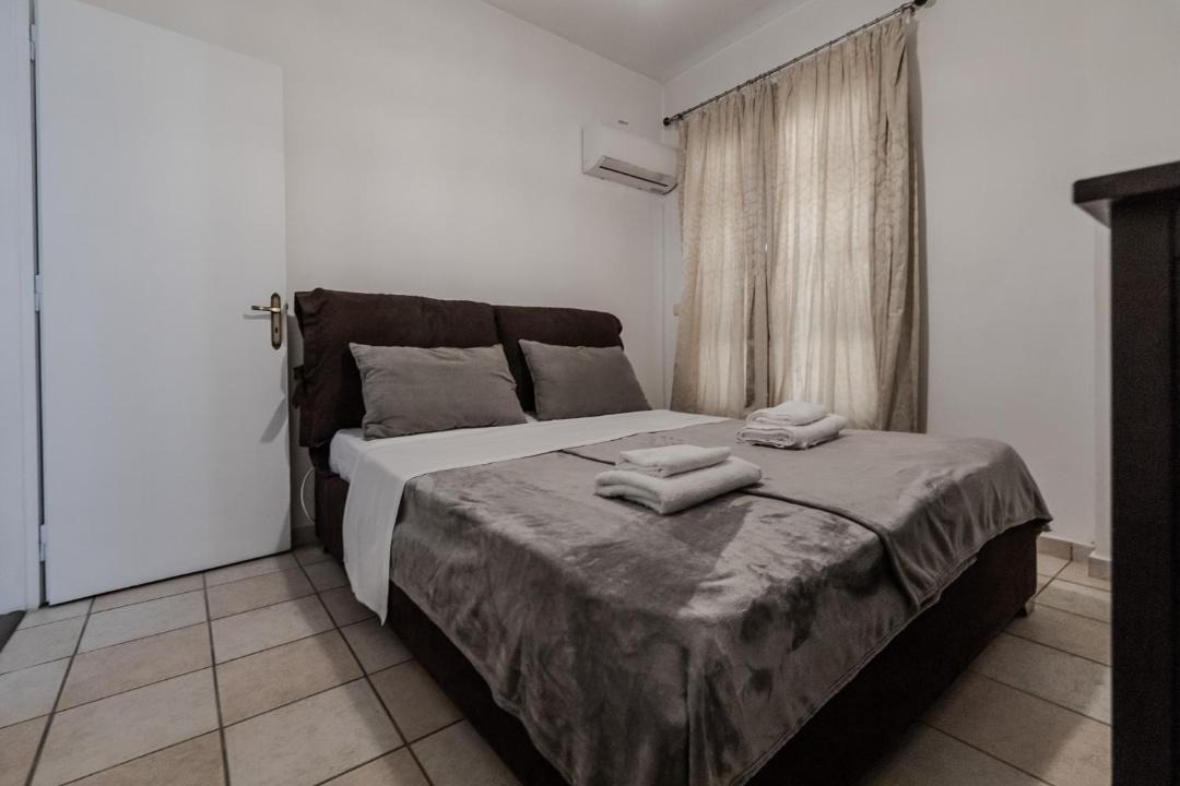 Photo of Bedroom in Ilioupoli