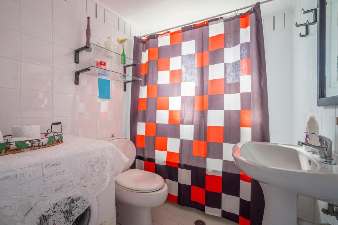 Photo of Bathroom in Katakali