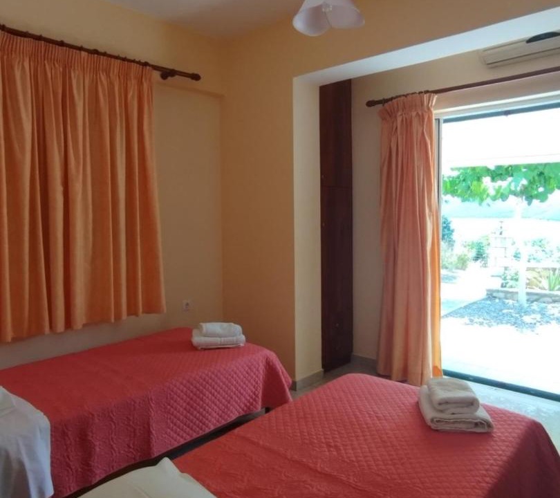 Photo of Bedroom in Mikros Gialos