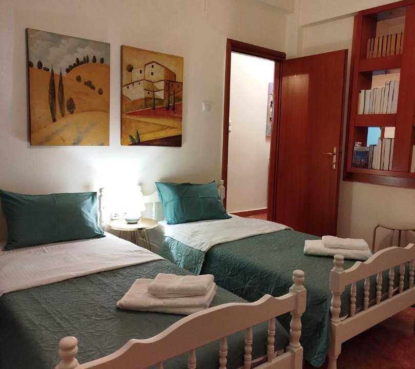 Photo of Bedroom in Drama