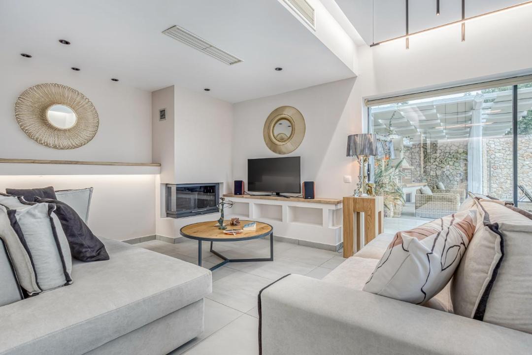 Photo of Livingroom in Benitses