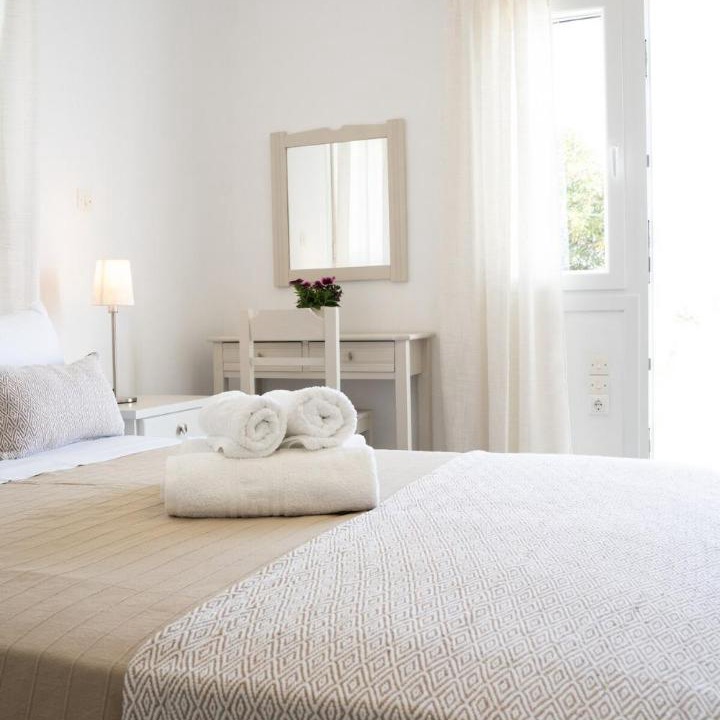 Photo of Bedroom in Ampelas