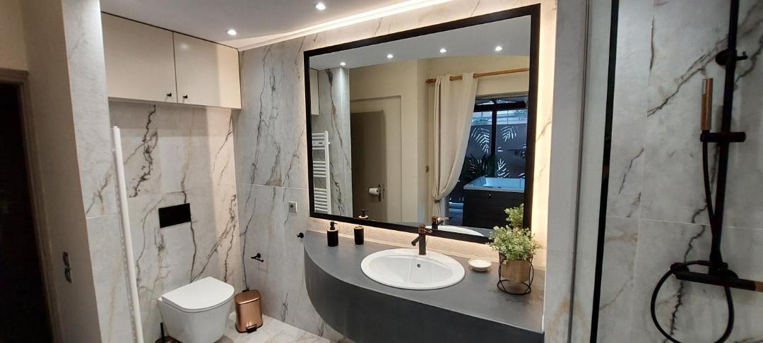 Photo of Bathroom in Kinosargous