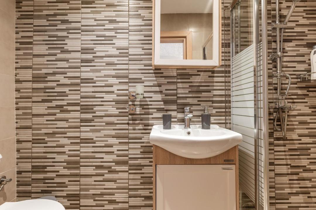Photo of Bathroom in Agios Ioannis