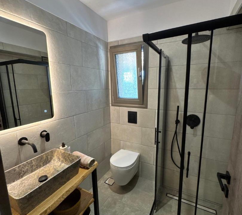 Photo of Bathroom in Kardhakata